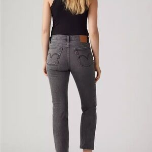 Levi’s wedgie jeans